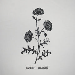 25_Merch_CyanotypeCrew_BONE_FrontClose